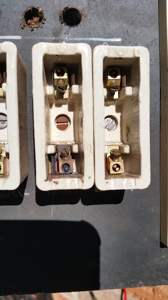 Meter board upgrades, replace old type ceramic fuses and ... new fuse box 